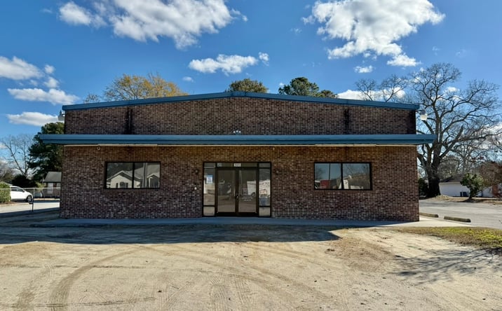 Pictures of Retail, Office property located at 505 Hackney Ave, Washington, NC 27889 for lease - image #1