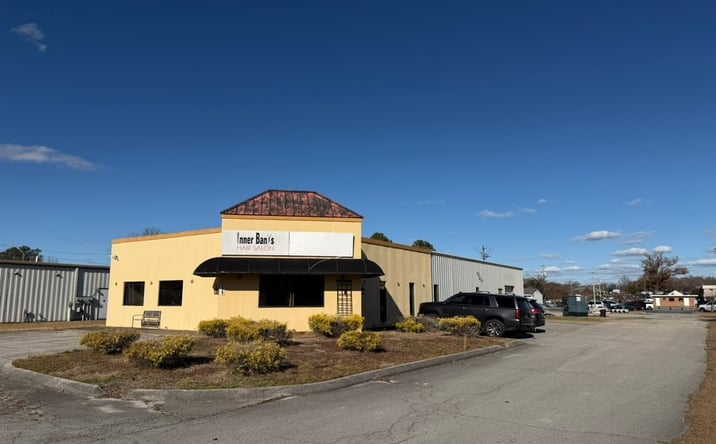 Pictures of Retail, Office, Industrial property located at 630 E 10th St, Washington, NC 27889 for lease - image #1
