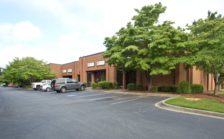 Pictures of Industrial property located at 849 Pickens Industrial Dr N E, Marietta, GA 30062 for lease - image #1