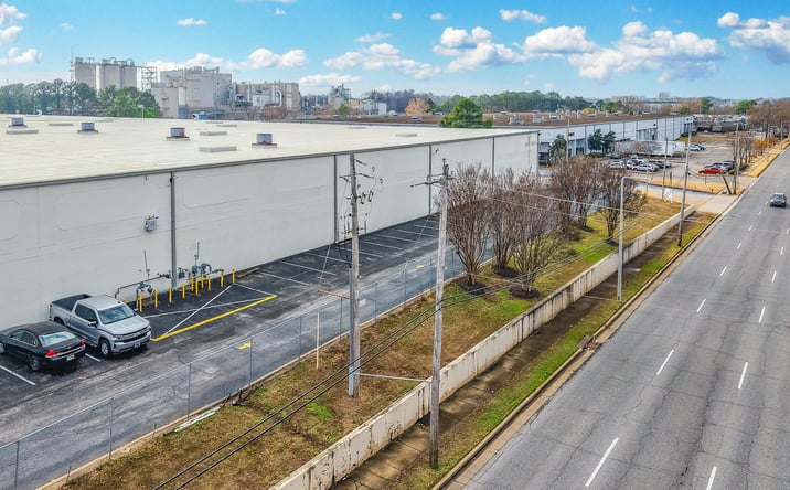 Pictures of Industrial property located at 5555 E Raines Rd, Memphis, TN 38115 for lease - image #1