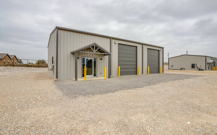 Pictures of Industrial property located at 113 Bennett Hills Dr, Weatherford, TX 76088 for lease - image #1