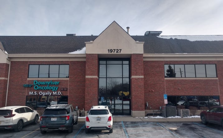 Pictures of Office property located at 19727 Allen Rd, Brownstown, MI 48183 for lease - image #1