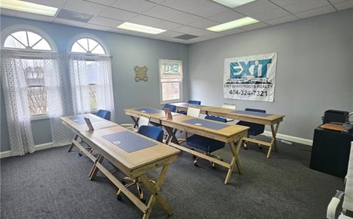 Pictures of Office property located at 4448 Marietta Street Unit 200, Powder Springs, GA 30127 for lease - image #1
