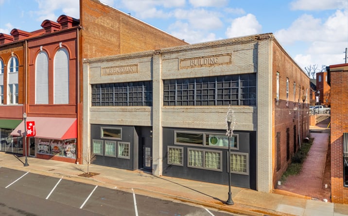 Pictures of Retail, Office property located at 1642 S Broad St, Commerce, GA 30529 for lease - image #1