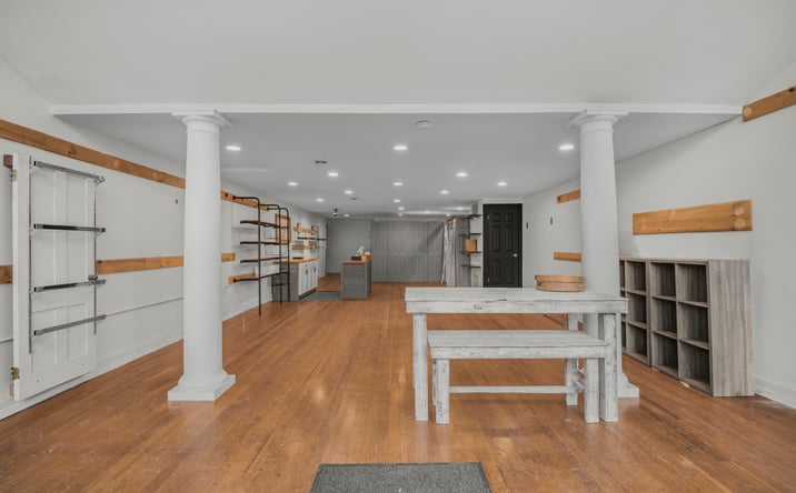 Pictures of Retail, Office property located at 200 Broadway St S, Jordan, MN 55352 for lease - image #1