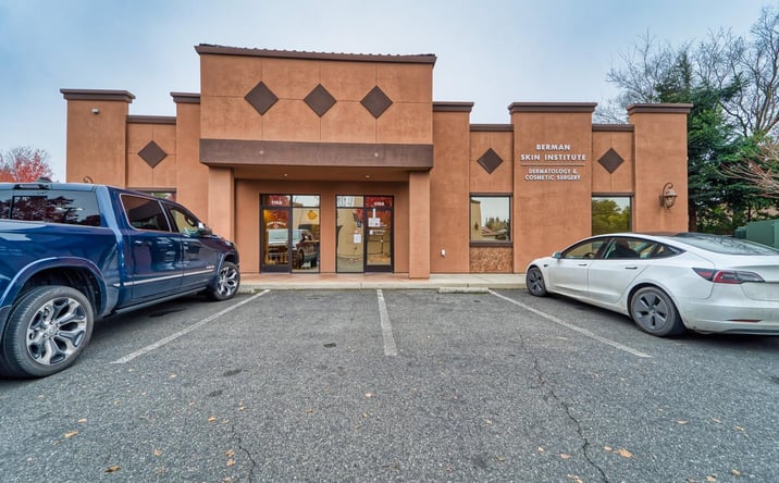 Pictures of Office property located at 1166 Live Oak Blvd, Yuba City, CA 95991 for lease - image #1