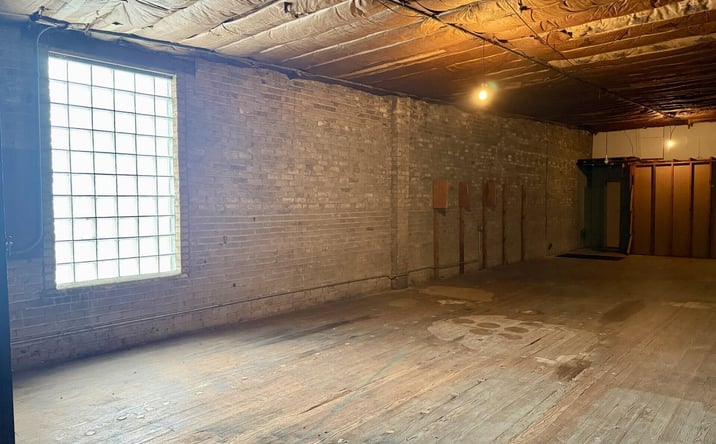 Pictures of Office, Retail property located at 607 Jefferson Avenue, La Porte, IN 46350 for lease - image #1