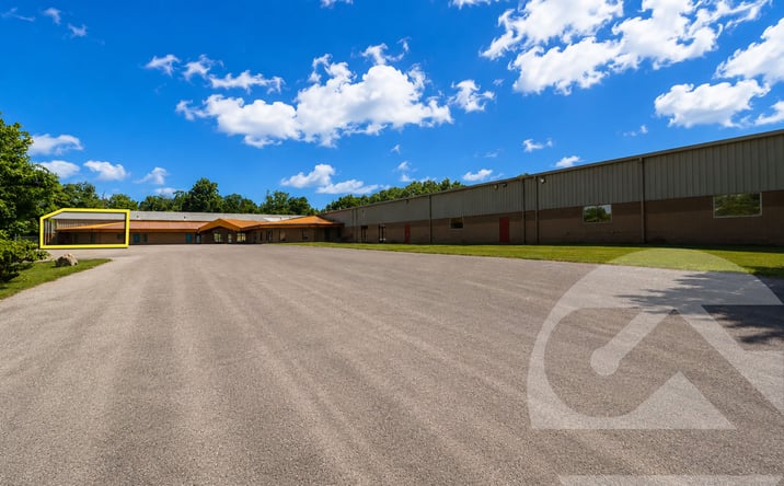 Pictures of Industrial property located at 10505 Plaza Dr, Whitmore Lake, MI 48189 for lease - image #1