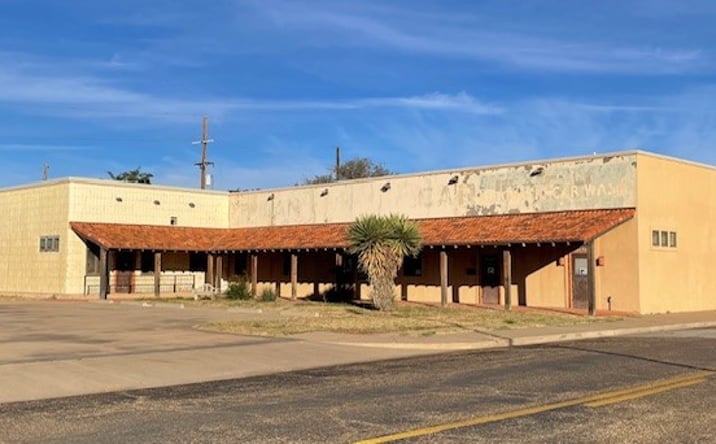 Pictures of Office property located at 1306 16th St, Lubbock, TX 79401 for lease - image #1