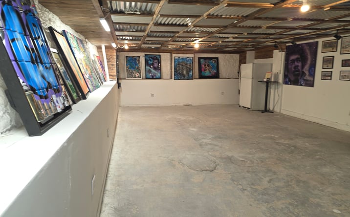 Pictures of Retail, Industrial property located at 842 W Grand Ave, Chicago, IL 60642 for lease - image #1