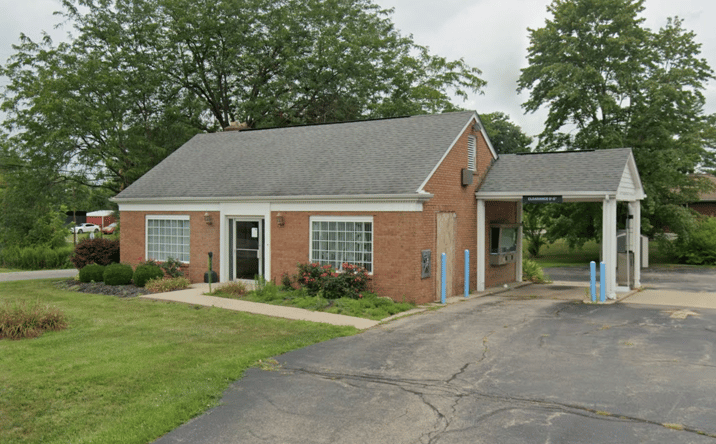 Pictures of Retail property located at 5100 OH-132, Batavia, OH 45103 for lease - image #1