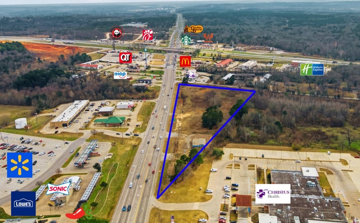 Pictures of Retail, Land property located at 3207 S Main St, Lindale, TX 75771 for lease - image #1
