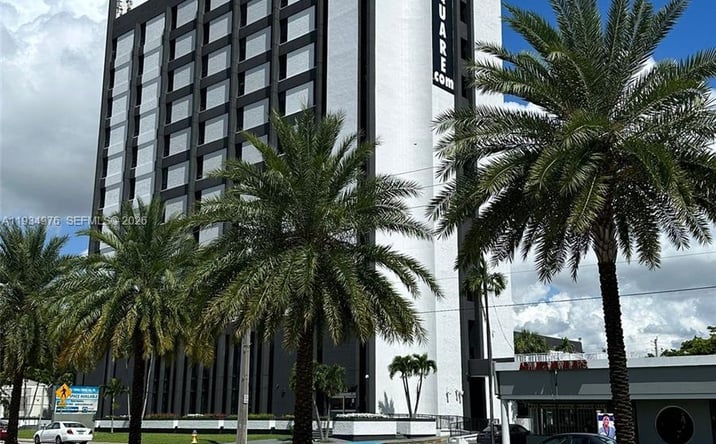 Pictures of Office, Retail property located at 699 NE 167th St #9th floor, North Miami Beach, FL 33162 for lease - image #1