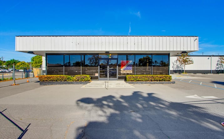 Pictures of Retail, Special Purpose property located at 760 W Mission Ave, Escondido, CA 92025 for lease - image #1