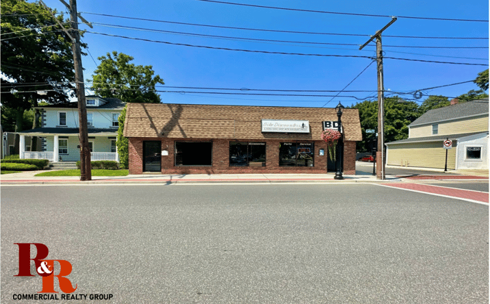 Pictures of Retail property located at 438 Lake Avenue Saint James, Saint James, NY 11780 for lease - image #1