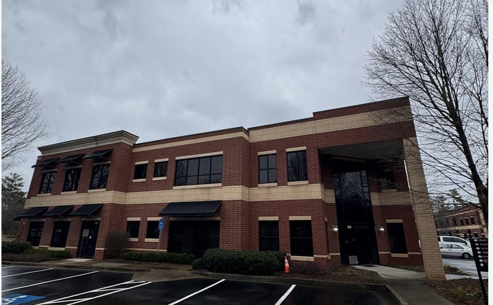 Pictures of Office property located at 1880 W Oak Pkwy, Marietta, GA 30062 for lease - image #1