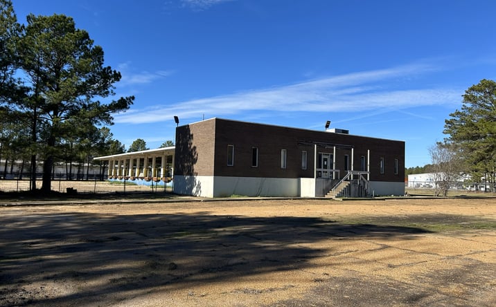 Pictures of Industrial property located at 400 Childre Rd, Pearl, MS 39208 for lease - image #1
