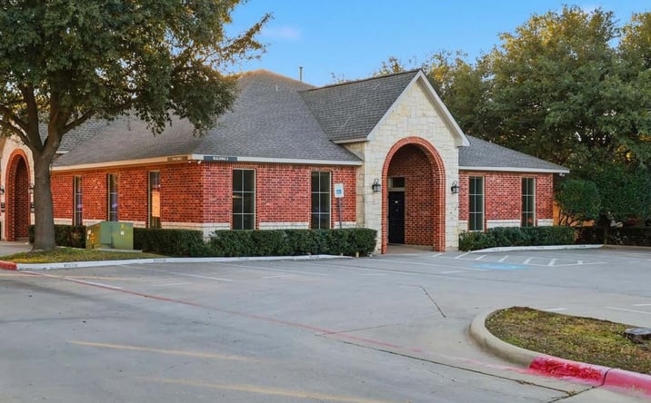 Pictures of Office property located at 105 Kathryn Dr, Lewisville, TX 75067 for lease - image #1