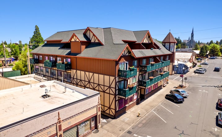 Pictures of Retail, Office property located at 165 E Charles St, Mt Angel, OR 97362 for lease - image #1