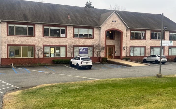 Pictures of Office property located at 6319 E US Hwy 36, Avon, IN 46123 for lease - image #1