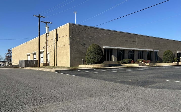 Pictures of Industrial, Office, Retail property located at 1817 Westinghouse Blvd, Charlotte, NC 28273 for lease - image #1