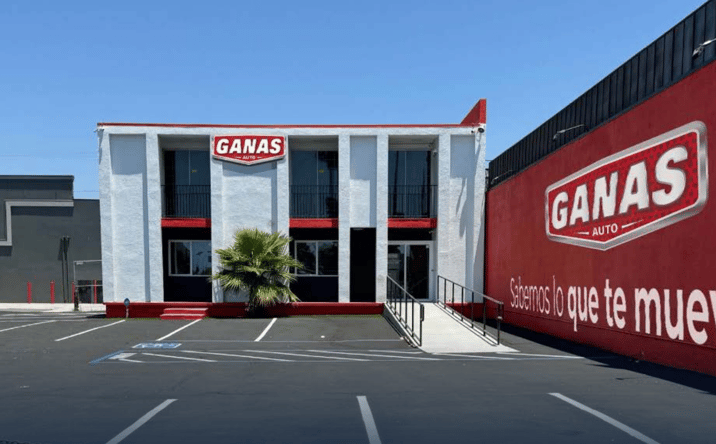Pictures of Retail, Office, Industrial property located at 2401 National City Blvd, National City, CA 91950 for lease - image #1
