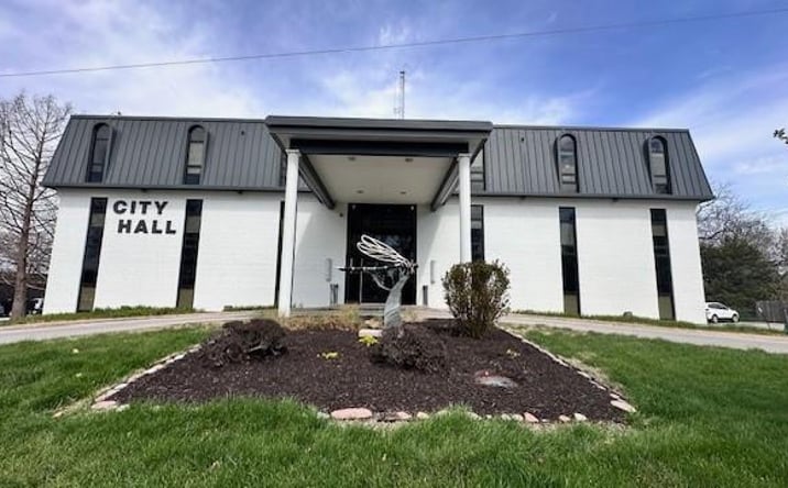 Pictures of Office property located at 4600 W 51st Street, Roeland Park, KS 66205 for lease - image #1