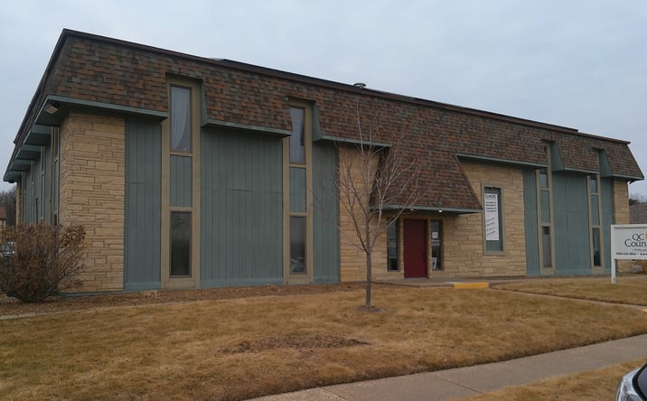 Pictures of Office property located at 2028 East 38th Street, Davenport, IA 52807 for lease - image #1