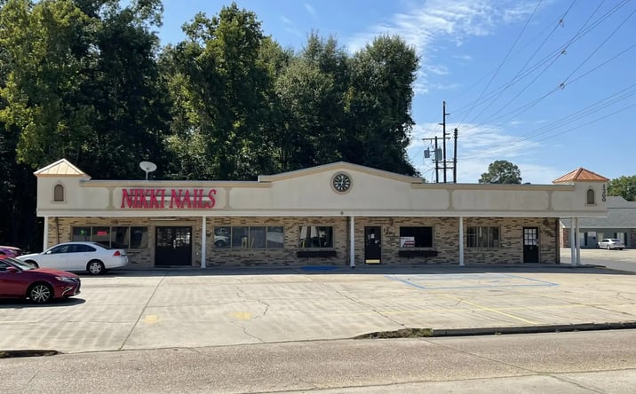 Pictures of Retail property located at 1200 Heather Dr, Opelousas, LA 70570 for lease - image #1