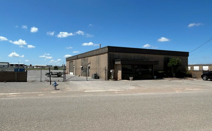 Pictures of Industrial property located at 1101 Loomis Rd, Weatherford, OK 73096 for lease - image #1