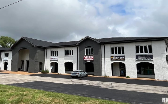 Pictures of Retail, Office property located at 2205 W WABASH Avenue #250, Springfield, IL 62704 for lease - image #1