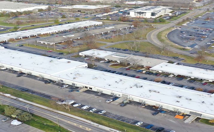 Pictures of Industrial property located at 4440 - 4500 Lake Forest Dr, Blue Ash, OH 45242 for lease - image #1