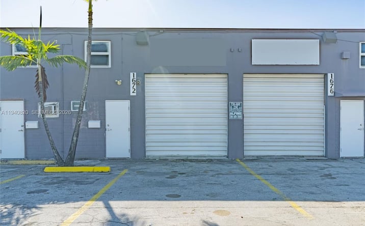 Pictures of Industrial property located at 1672 W 31st Pl, Hialeah, FL 33012 for lease - image #1