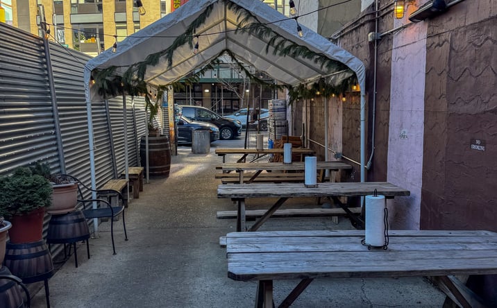 Pictures of Retail, Restaurant property located at 354 Metropolitan Avenue, Brooklyn, NY 11211 for lease - image #1
