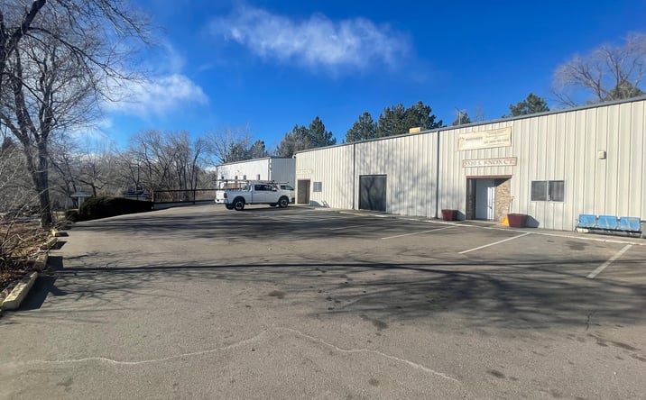 Pictures of Industrial property located at 3310 S Knox Ct, Englewood, CO 80110 for lease - image #1