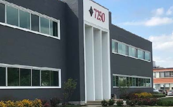 Pictures of Office property located at 7250 N Cicero Ave, Lincolnwood, IL 60712 for lease - image #1