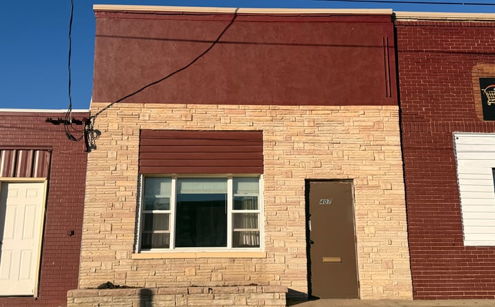 Pictures of Office property located at 407 11th St, Sioux City, IA 51105 for lease - image #1
