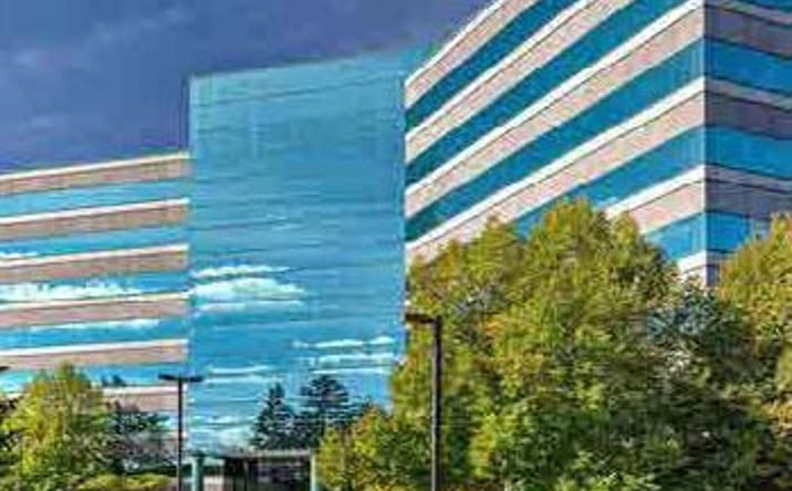 Pictures of Office property located at 801 Warrenville Rd, Lisle, IL 60532 for lease - image #1