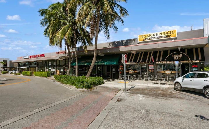 Pictures of Retail, Office property located at 3315-3337 E Oakland Park Blvd, Fort Lauderdale, FL 33308 for lease - image #1