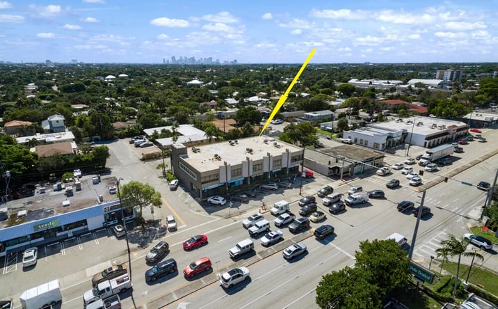 Pictures of Retail, Office property located at 2050-2058 E Oakland Park Boulevard, Fort Lauderdale, FL 33306 for lease - image #1