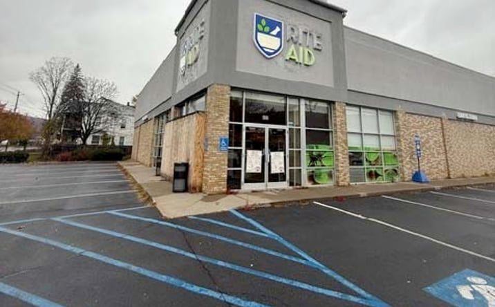 Pictures of Retail, Office property located at 400 Chestnut St, Oneonta, NY 13820 for lease - image #1
