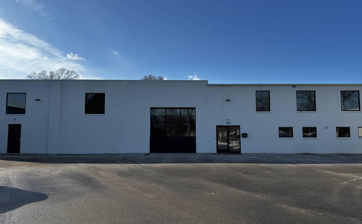 Pictures of Retail, Office, Industrial property located at 3155 Bermuda St, Ferndale, MI 48220 for lease - image #1