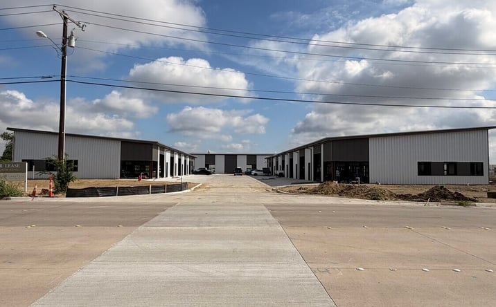 Pictures of Industrial property located at 4205 Glenview Dr, Haltom City, TX 76117 for lease - image #1