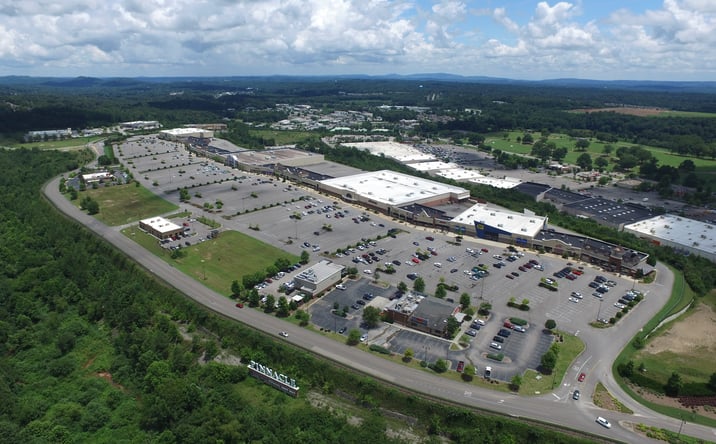 Pictures of Retail property located at 5000-5084 Pinnacle Sq, Birmingham, AL 35235 for lease - image #1