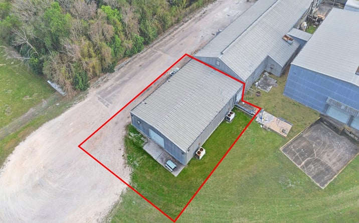 Pictures of Industrial, Land, Office property located at 13025 Fadeway Ln, Houston, TX 77045 for lease - image #1