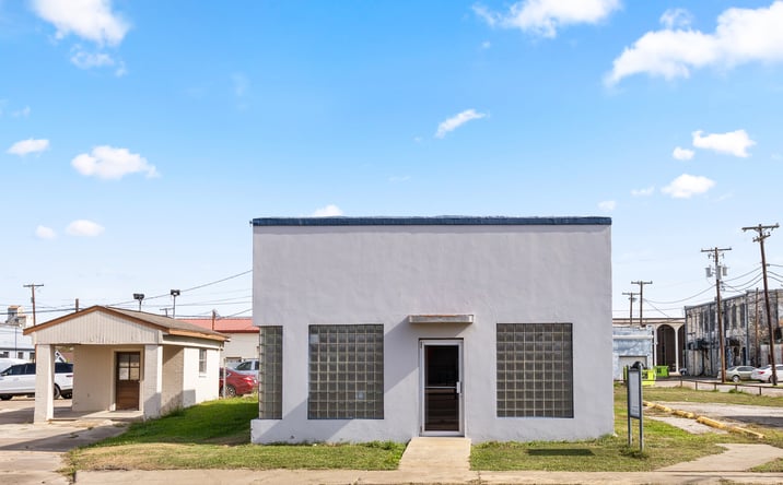 Pictures of Office, Special Purpose property located at 2015 Avenue F, Bay City, TX 77414 for lease - image #1