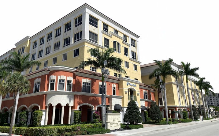 Pictures of Office property located at 595 S Federal Hwy, Boca Raton, FL 33432 for lease - image #1