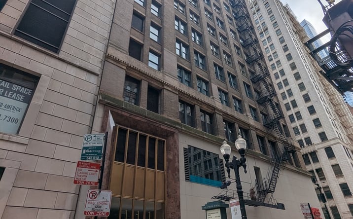 Pictures of Office property located at 111 N Wabash Avenue 1901, Chicago, IL 60602 for lease - image #1