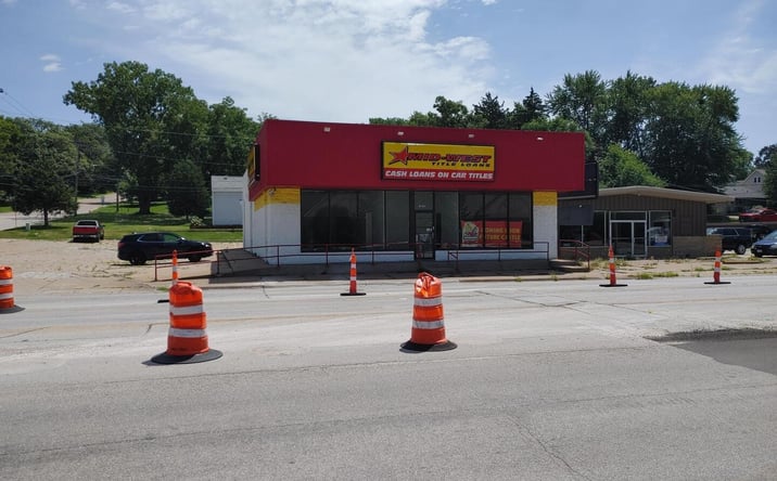 Pictures of Office, Retail property located at 3101 11TH Street, Rock Island, IL 61201 for lease - image #1