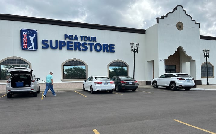 Pictures of Retail property located at 6301-6685 West 119th Street, Overland Park, KS 66209 for lease - image #1